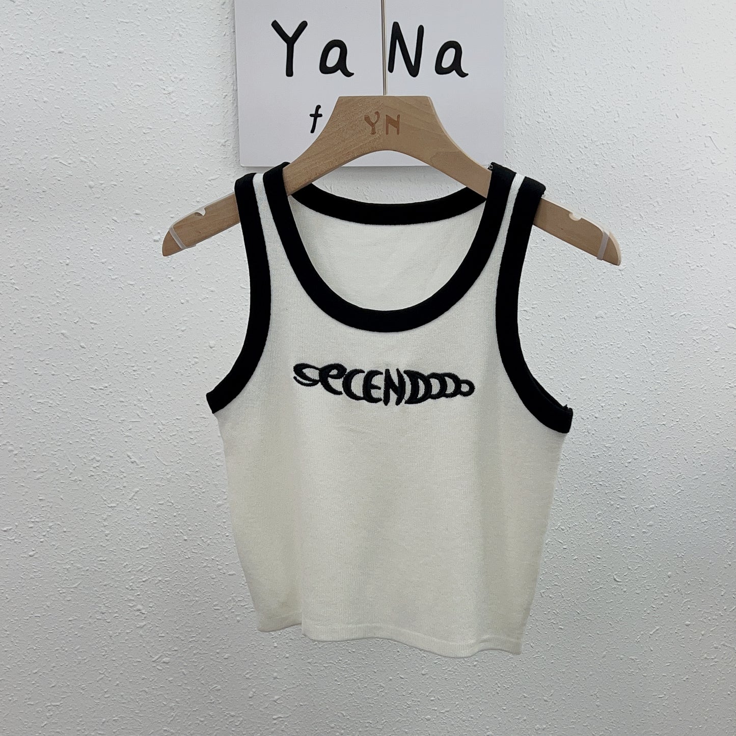 0057 ULOVED Spring and summer embroidered vest