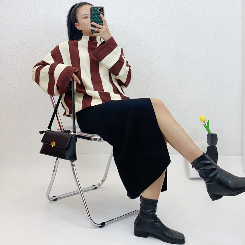 ULOVED Fashion women's vertical stripe core yarn sweater knitted suit skirt