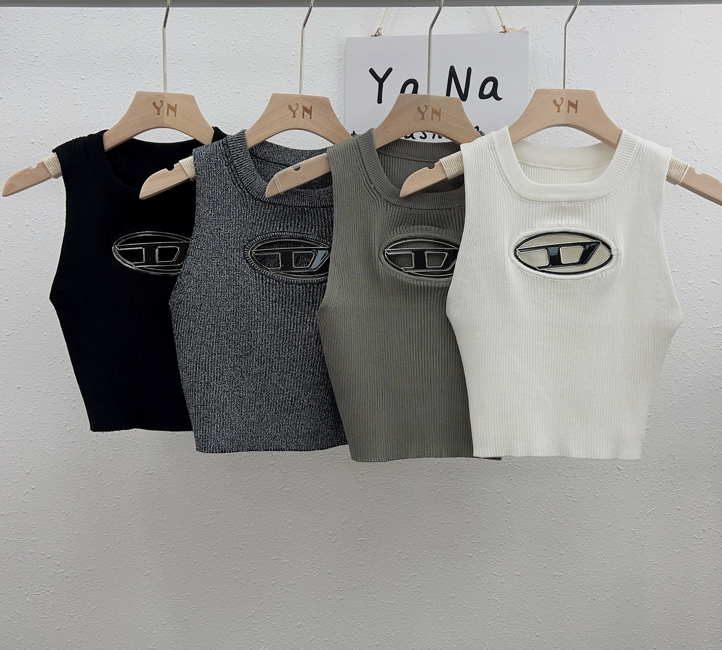 5810 ULOVED Spring and summer cute playful sexy vest